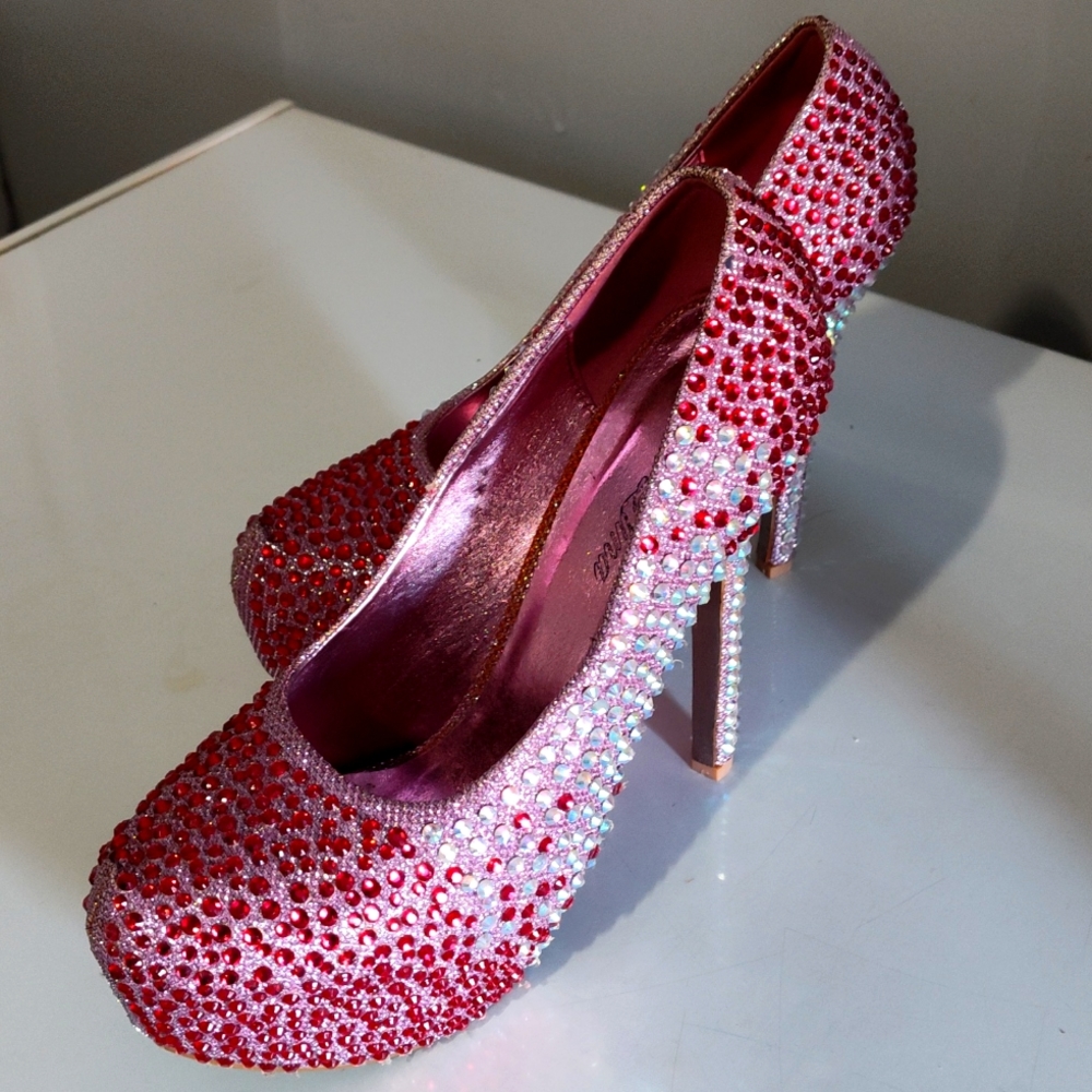 HEELS!!!